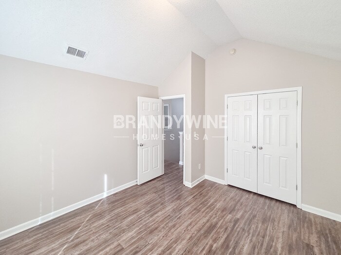 Building Photo - 6523 Grey Fox Way