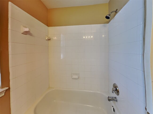 Building Photo - 2870 Colony Cone Cir