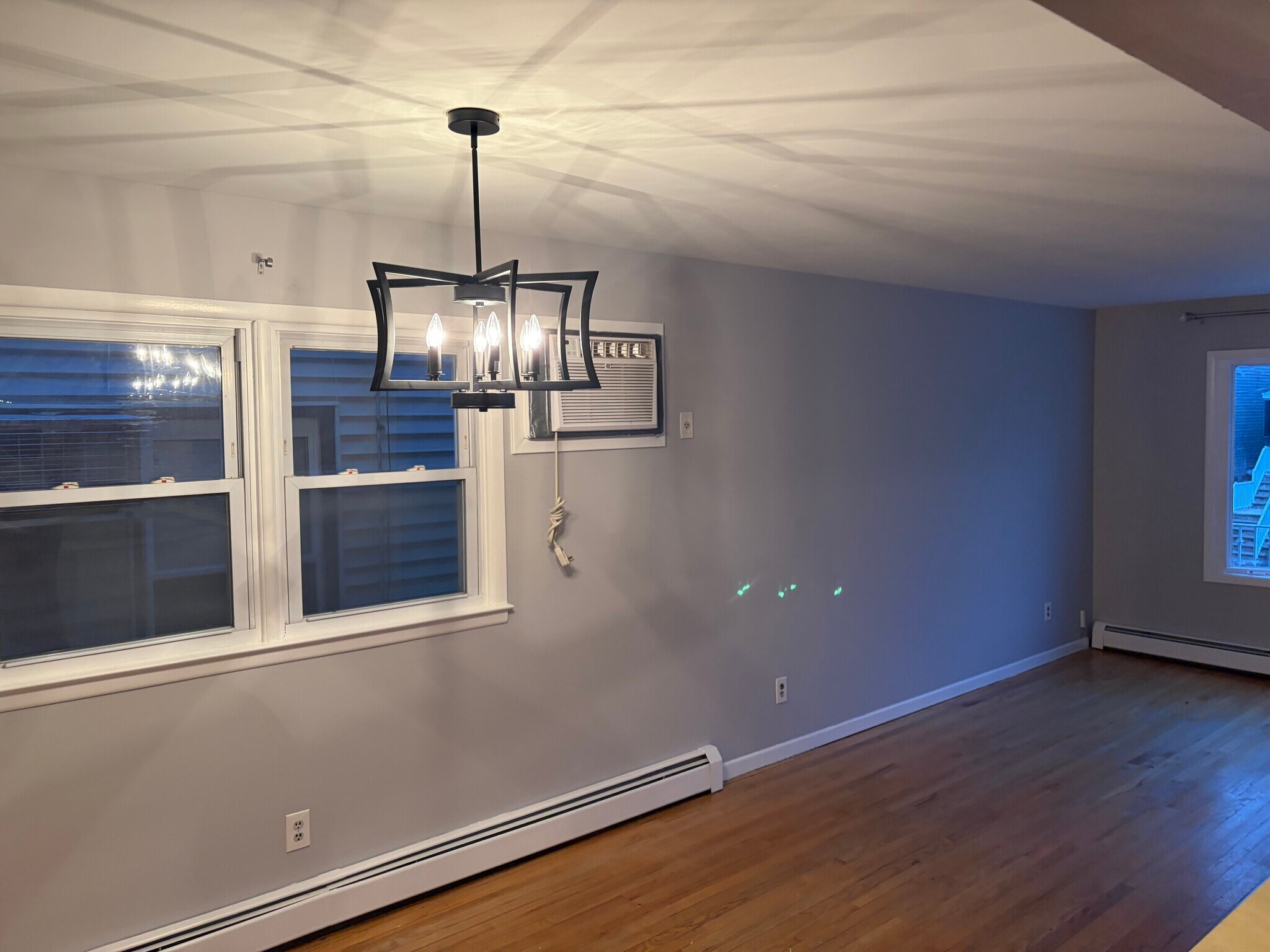 Building Photo - 31 W 51st St