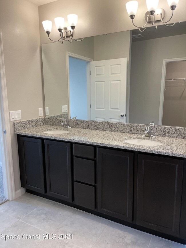 Building Photo - 655 Boughton Way