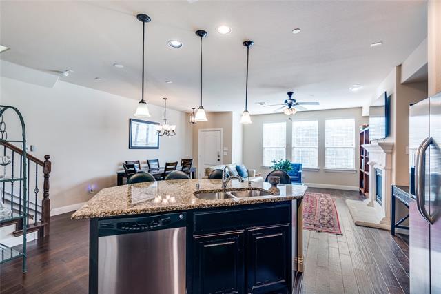 Building Photo - 4268 Riverview Dr