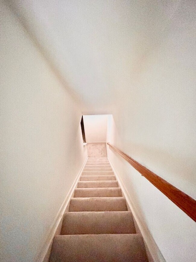 Building Photo - 7503 Westmore Dr