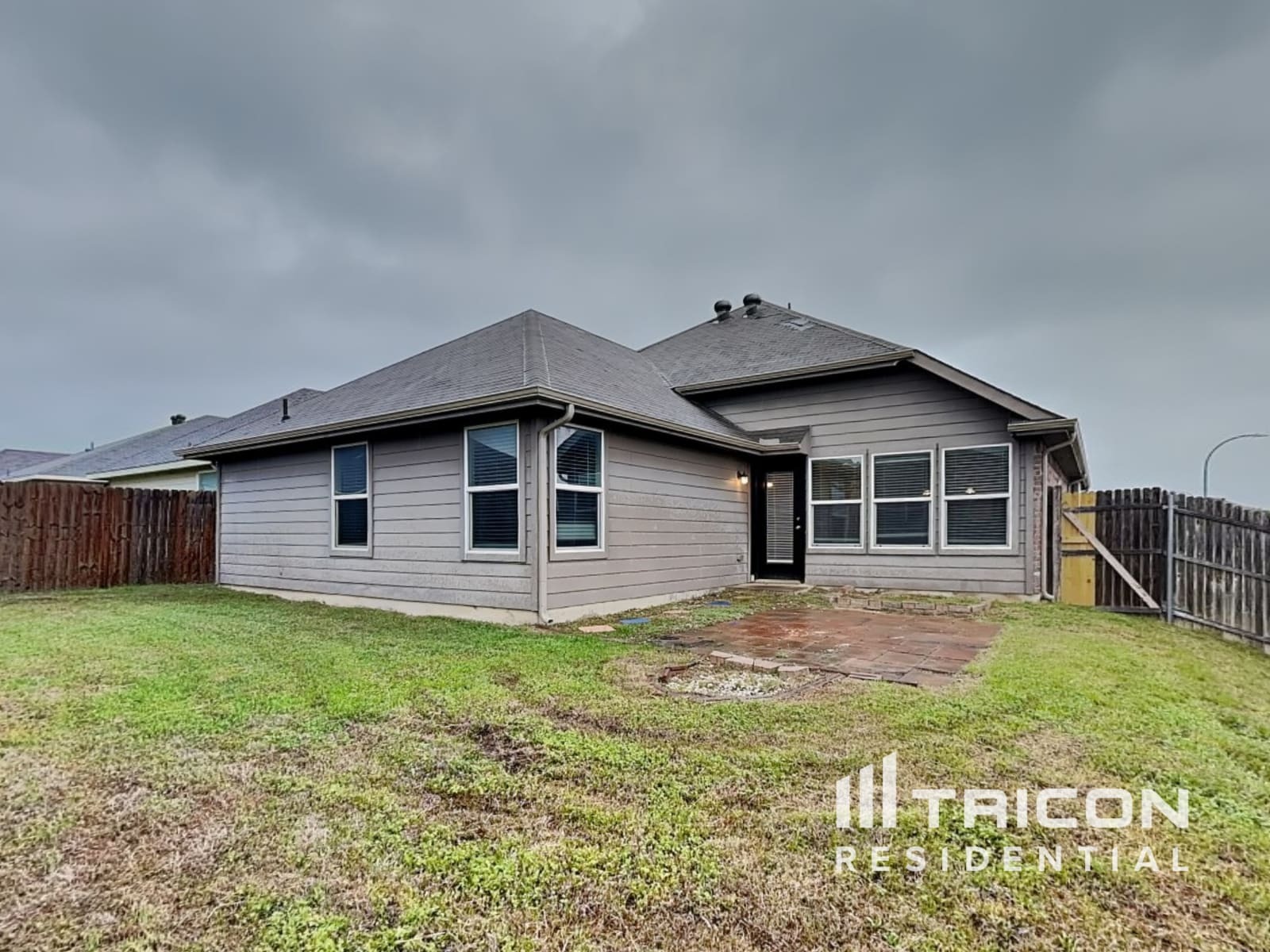 Building Photo - 5401 Creek Hill Ln