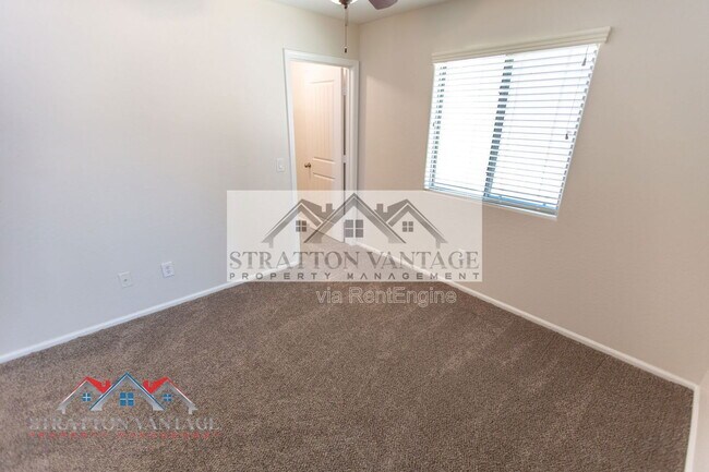 Building Photo - 40510 W Hayden Dr