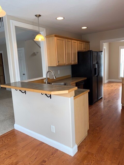 Building Photo - 4 Bedroom 2.5 Bath home on a cul-de-sac