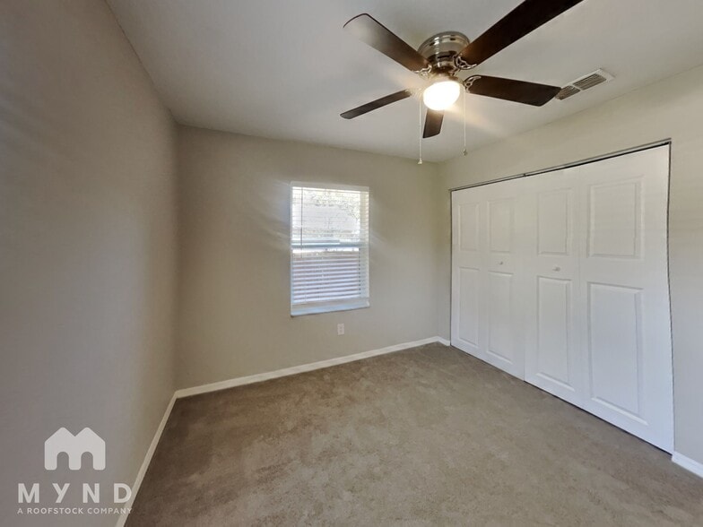 Building Photo - 6245 29th Way N