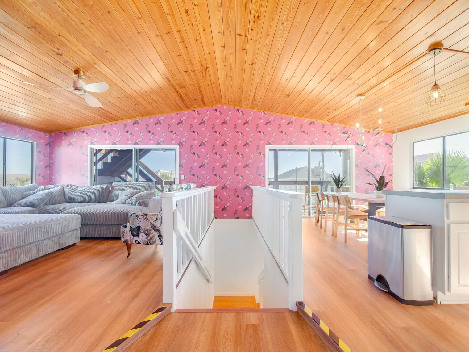 Building Photo - 5537 Pelican Way