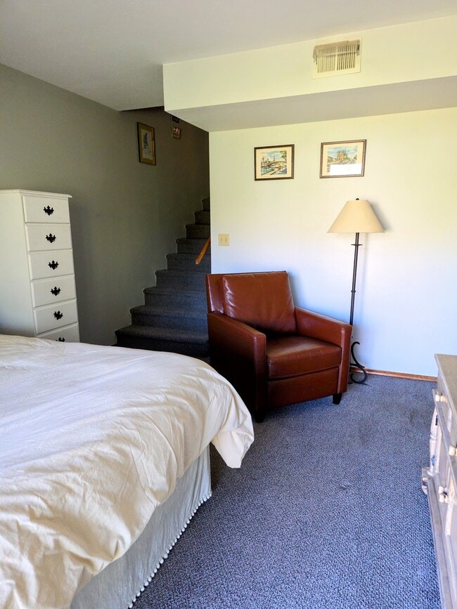 Building Photo - 2488 N Whispering Pines Way