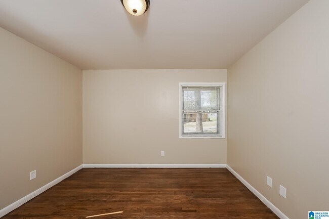 Building Photo - 9765 Virginianna Dr