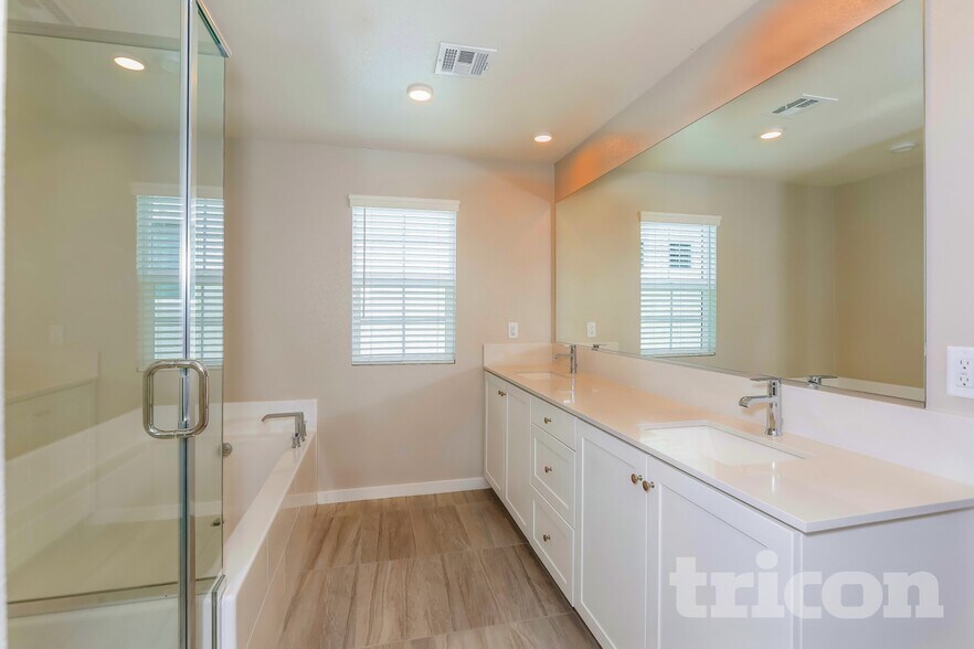 Building Photo - 31524 Willowood Way