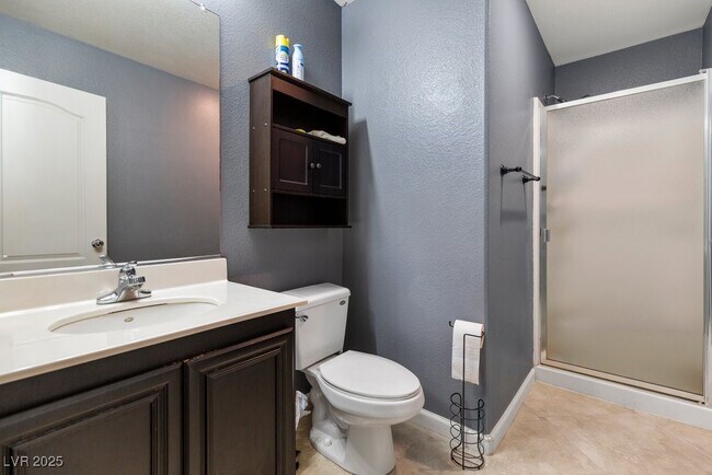 Building Photo - 6717 Yellowhammer Pl