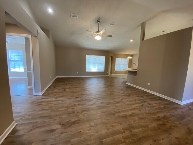 Building Photo - 8101 FL-89
