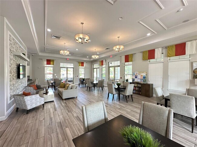 Building Photo - 1987 Cacutta Wy