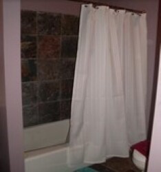 Master bath - 1819 Deerwood Ave