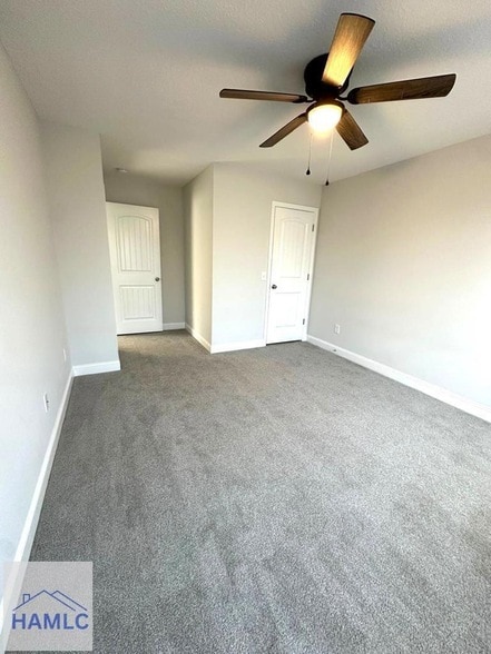 Building Photo - 156 Hamlet Ct