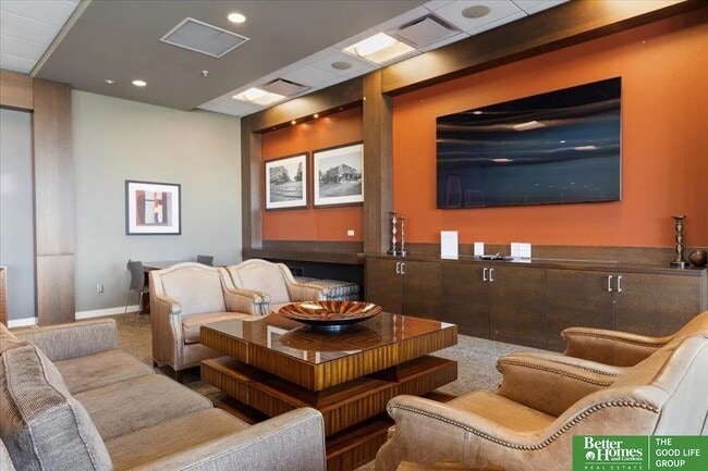 Building Photo - 200 S 31st Ave