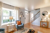 Building Photo - 304 N University Blvd