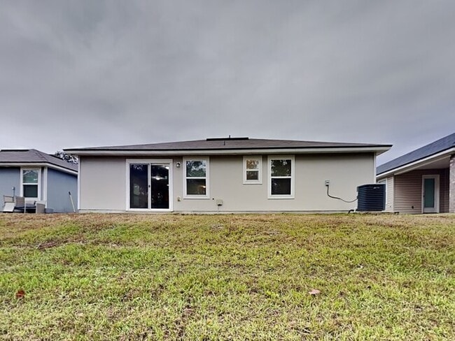 Building Photo - 7033 Camfield Landing Dr