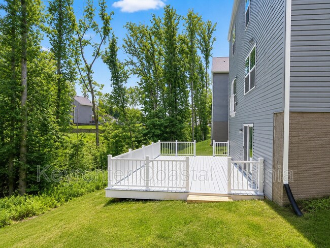 Building Photo - 116 Sourgum Ln