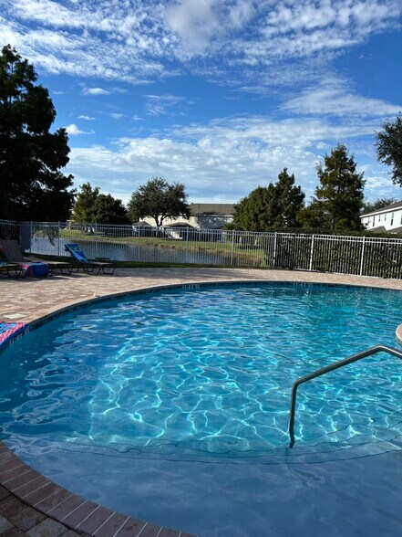 Community Pool - 14840 Skip Jack Loop