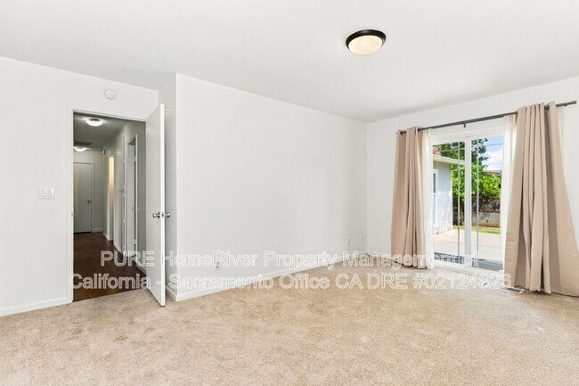 Building Photo - 4924 Olive Oak Way