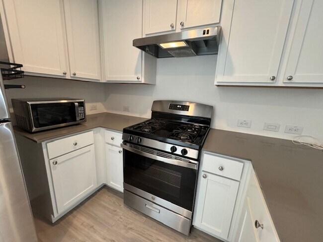 Building Photo - Coming soon....Lovely Newly Built 3 Bedroom 2 Bath One Story