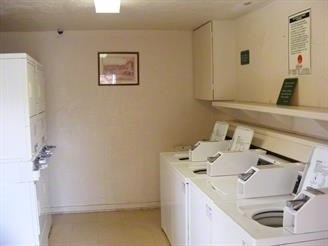 Laundry Facilities - Magnolia Flats