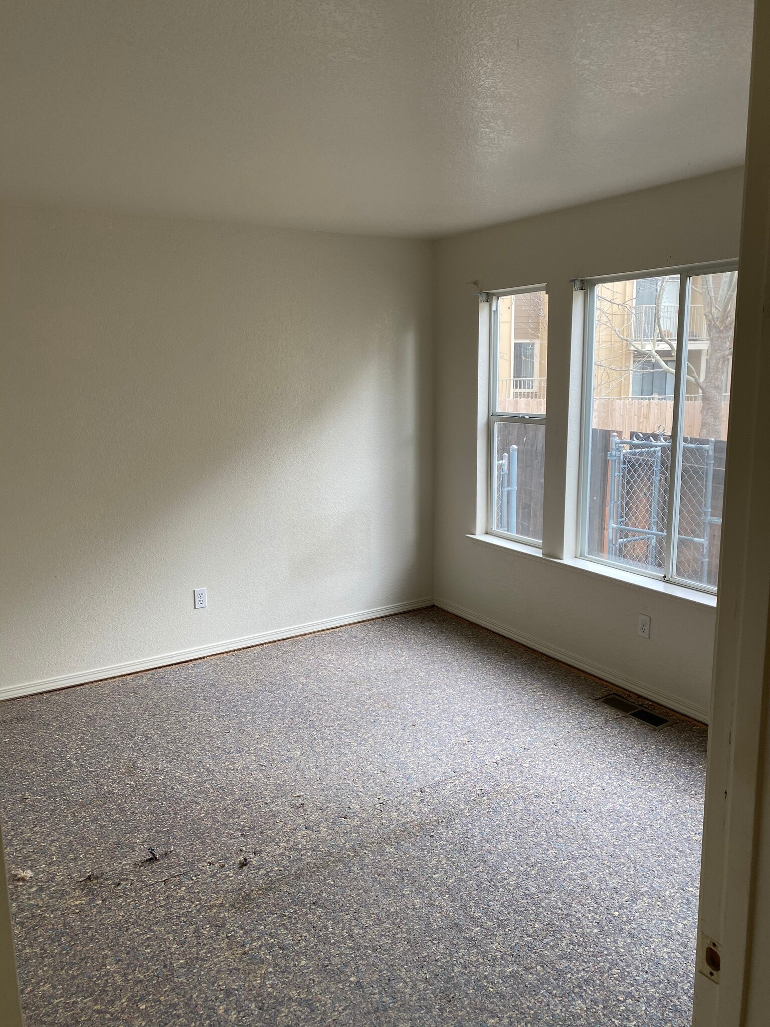 Third bedroom - 1851 Mountain Vista Way