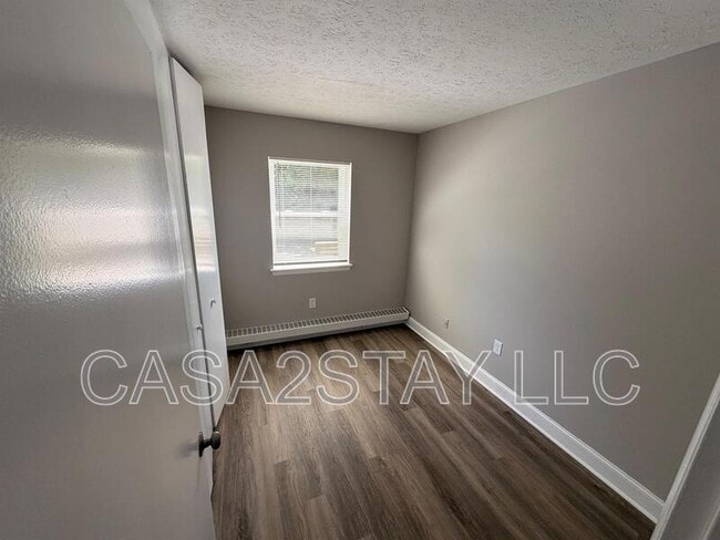 Building Photo - 2125 St Johns Pl