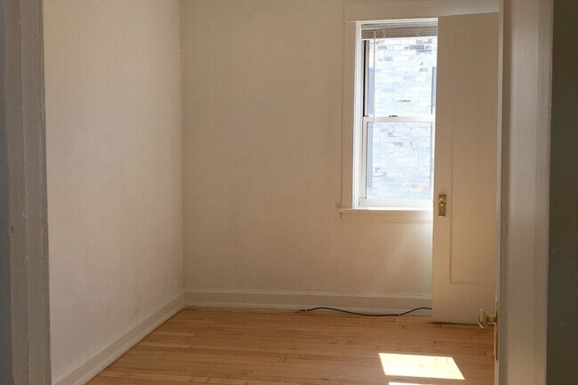 Floorplan - 5300-5308 S. Hyde Park Boulevard