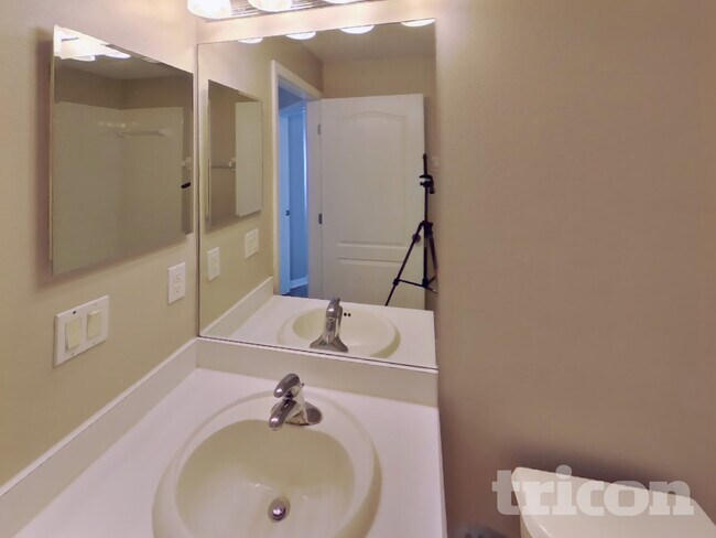 Building Photo - 25921 Terrawood Loop