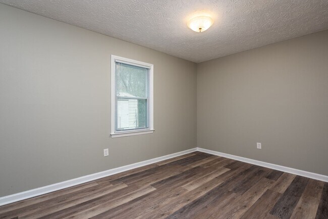 Building Photo - 196 Park Ridge Pl