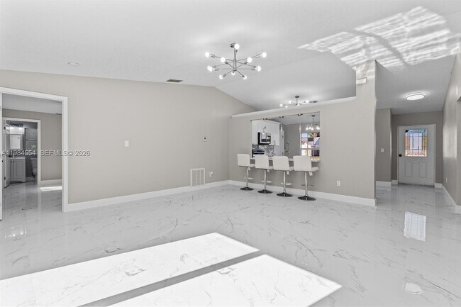 Building Photo - 1774 Glenridge St NW