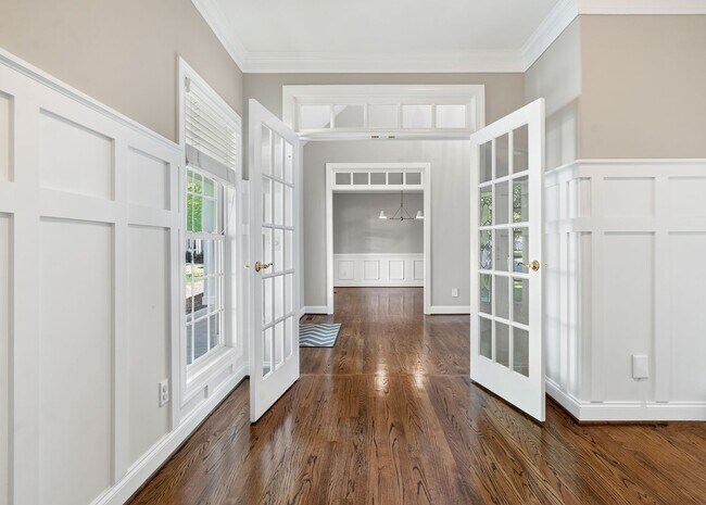 Building Photo - Welcome to Governor's Village Sprawling one level living with added Bonus space