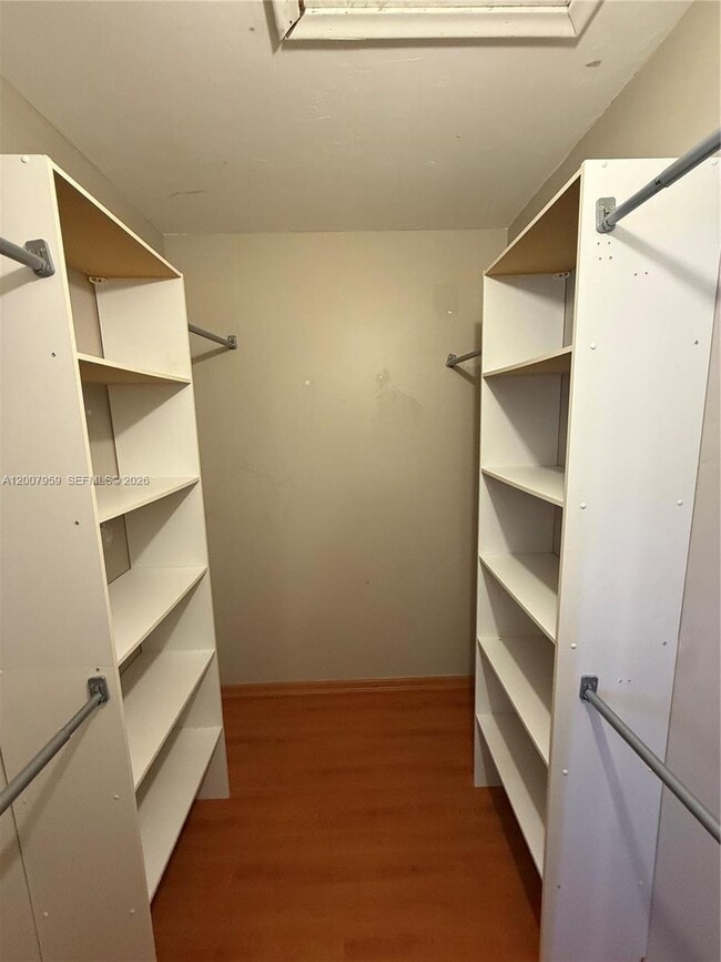 Building Photo - 10661 SW 113th Pl