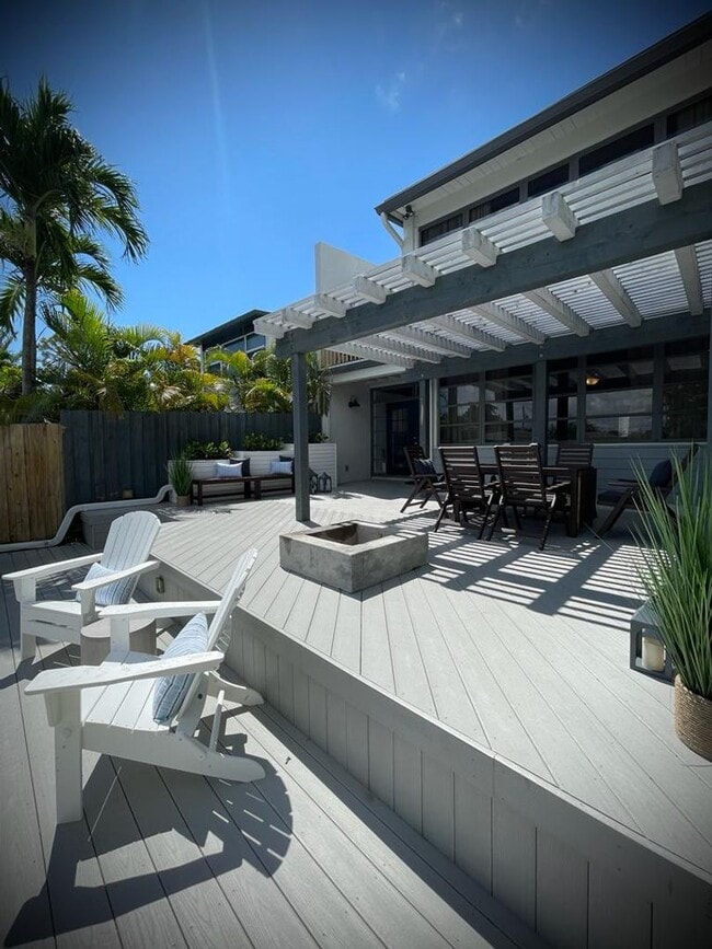 Building Photo - 605 Kensington Pl