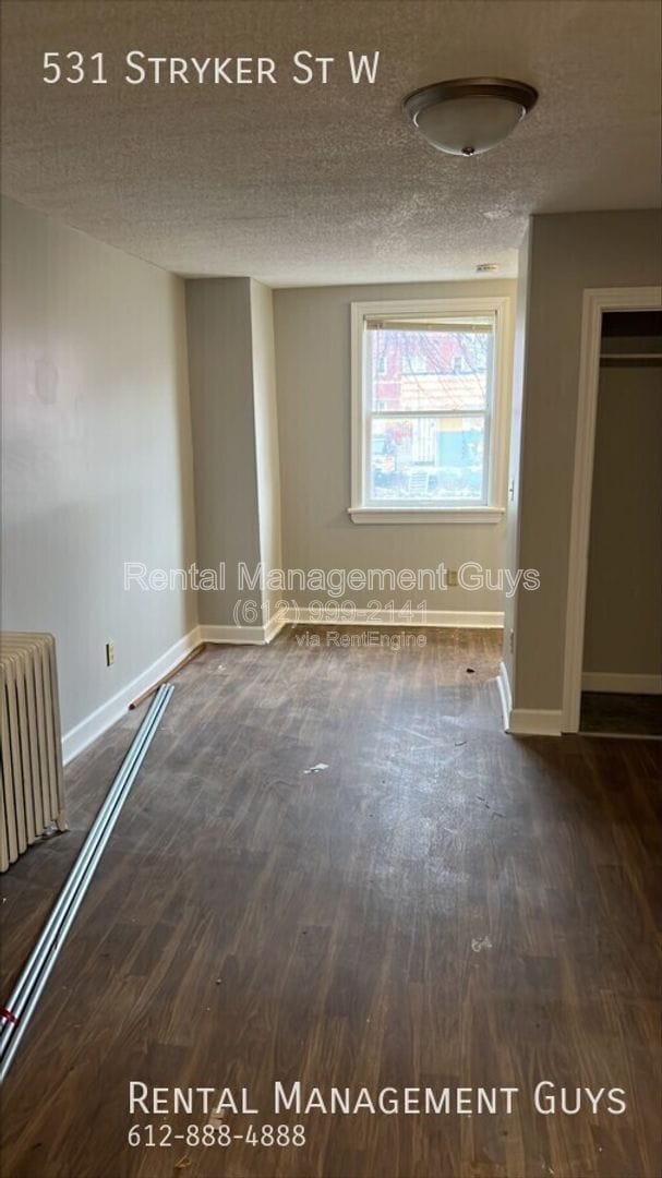 Building Photo - 531 S Stryker Ave