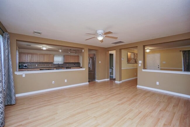 Building Photo - 9207 Windswept Grove Dr