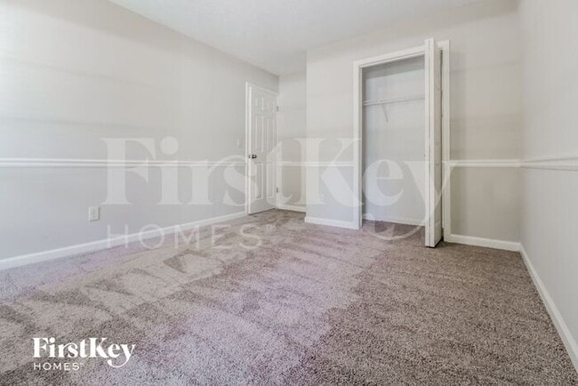 Building Photo - 3011 Nuttall Oak Ct