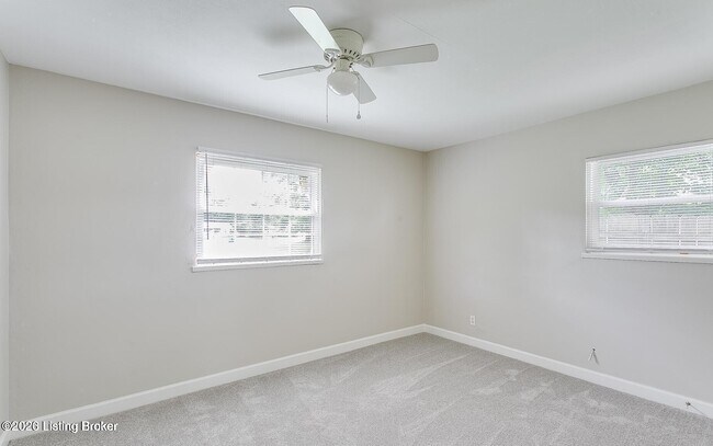 Building Photo - 9606 El Prado St