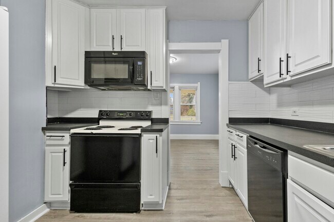 Building Photo - 1846 Harlan Rd