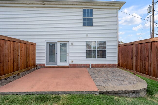 Building Photo - 1022 Fiddler Creek Way