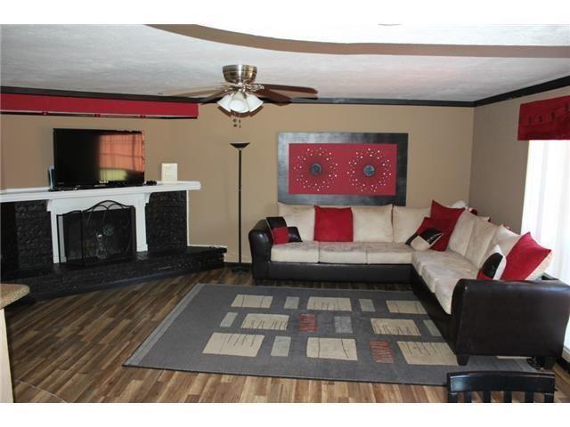 Building Photo - 5425 Slay Dr