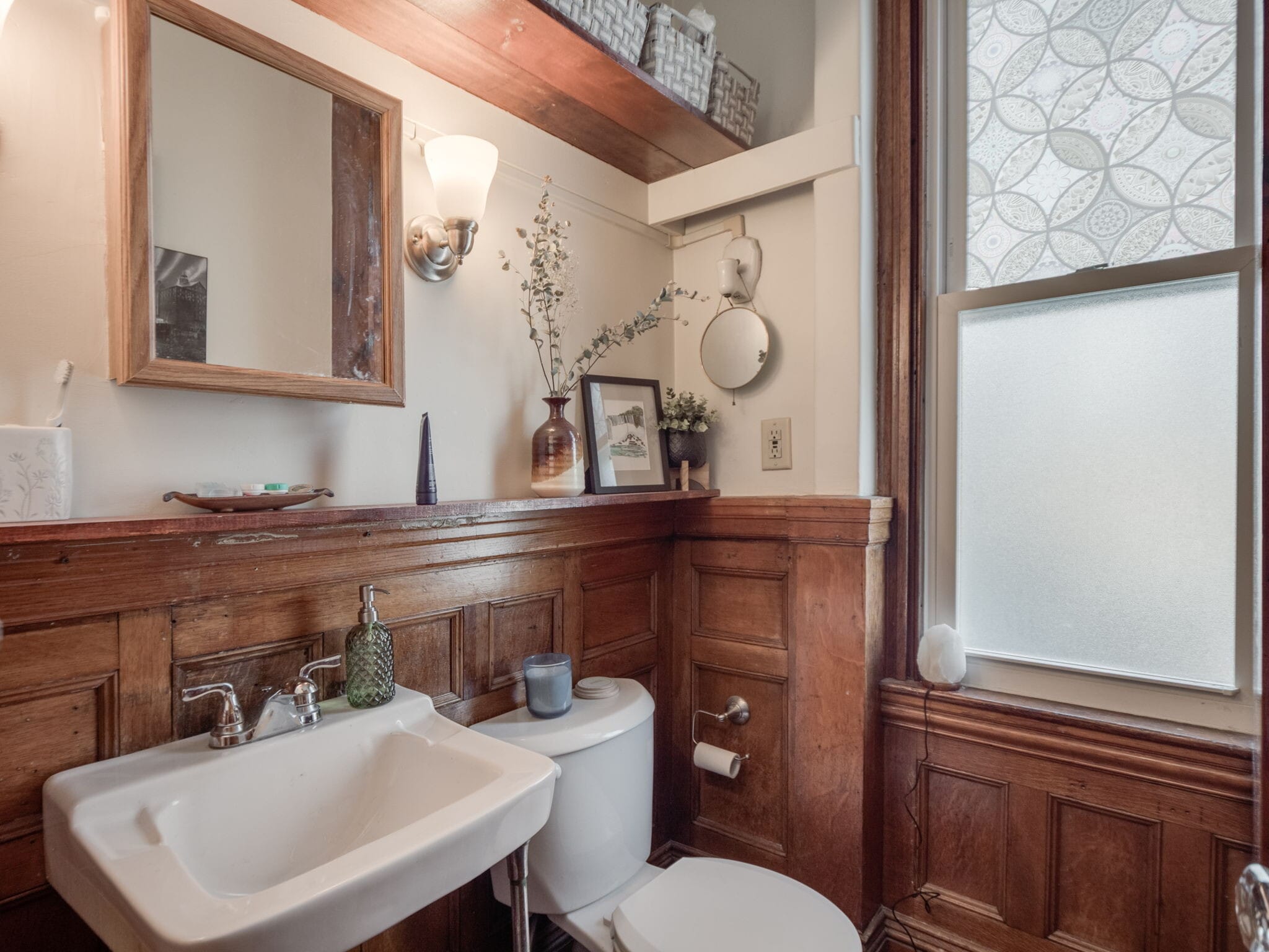 Building Photo - 3 Monmouth St