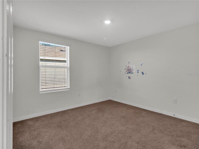 Building Photo - 16645 Mosaic Oar Dr