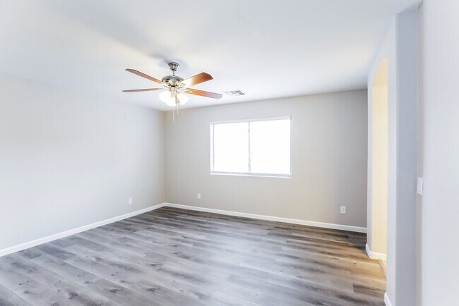 Building Photo - 7939 W Lumbee St