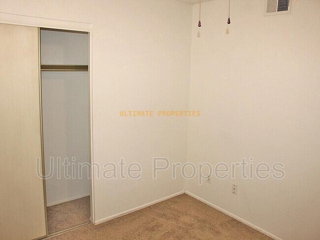 Building Photo - 4126 W Colter St