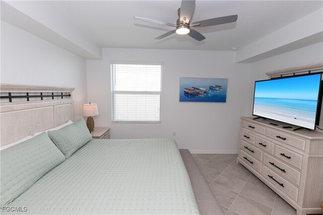 Building Photo - 15375 Grn Acrs Ave