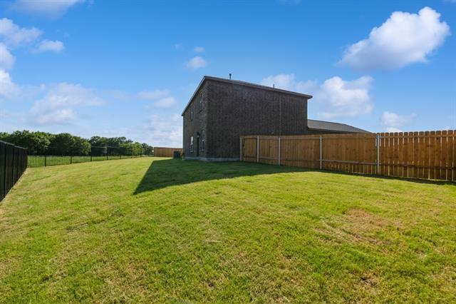 Building Photo - 601 Brookside Dr