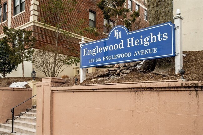 Building Photo - 145 Englewood Ave